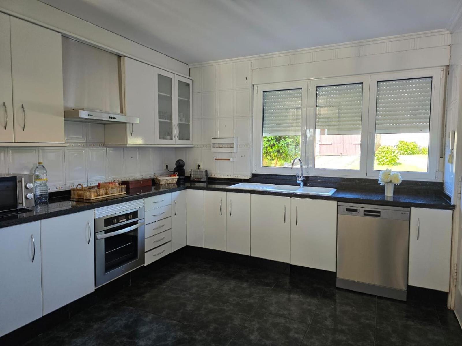 Casa D Aitana Villa ซานติอาโก เด กอมโปสเตลา ภายนอก รูปภาพ